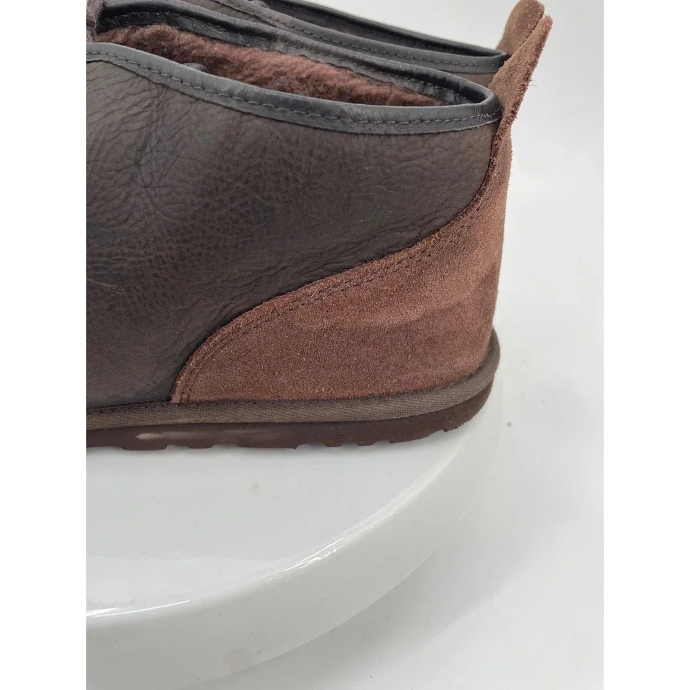 UGG Neumel Chukka Boots Mens 12 Brown Leather Suede Shearling Classic Cozy Shoes
